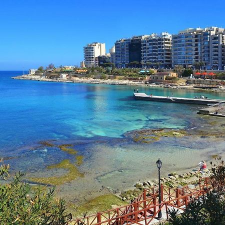 Splendid Apartment, Steps Away From The Sea Sliema Bagian luar foto