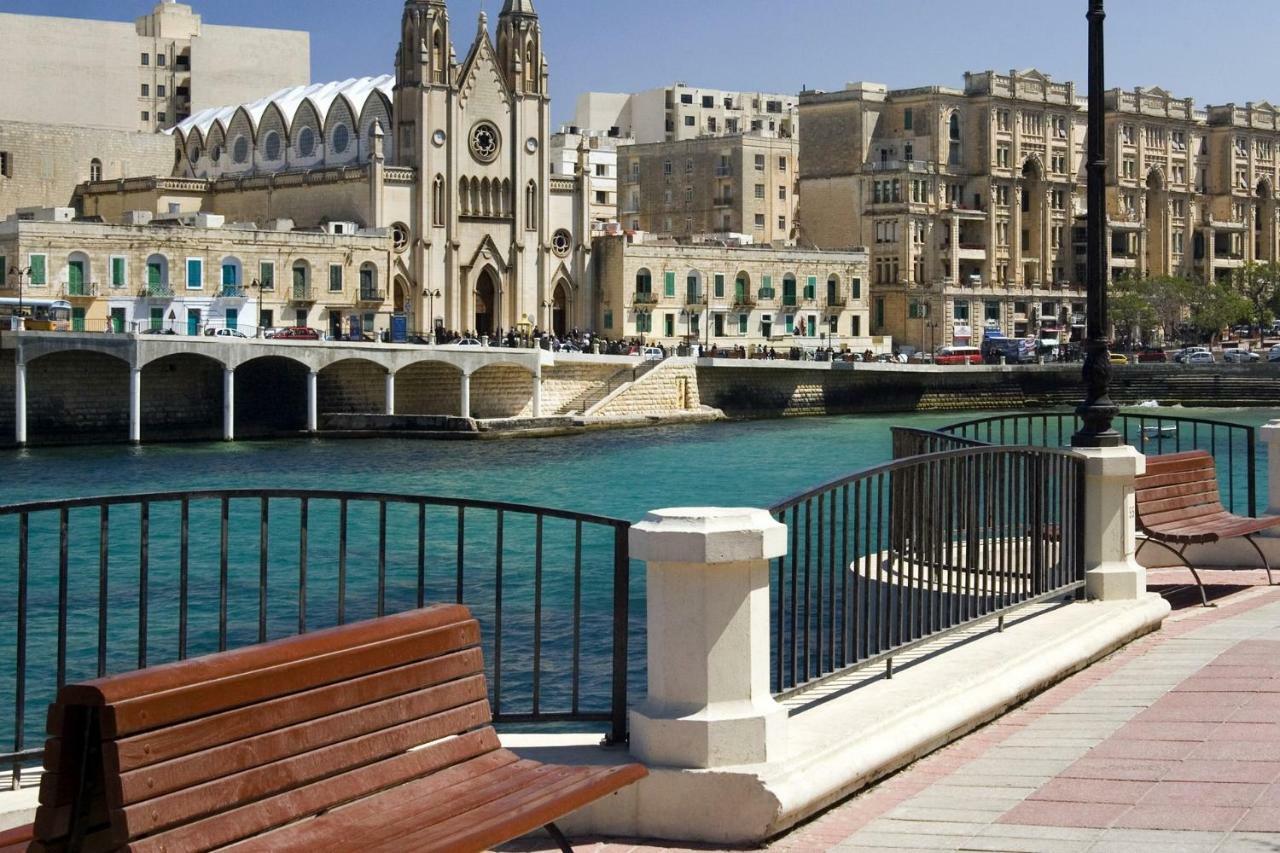 Splendid Apartment, Steps Away From The Sea Sliema Bagian luar foto