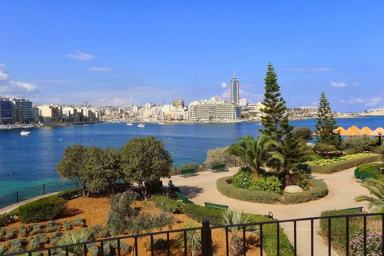 Splendid Apartment, Steps Away From The Sea Sliema Bagian luar foto